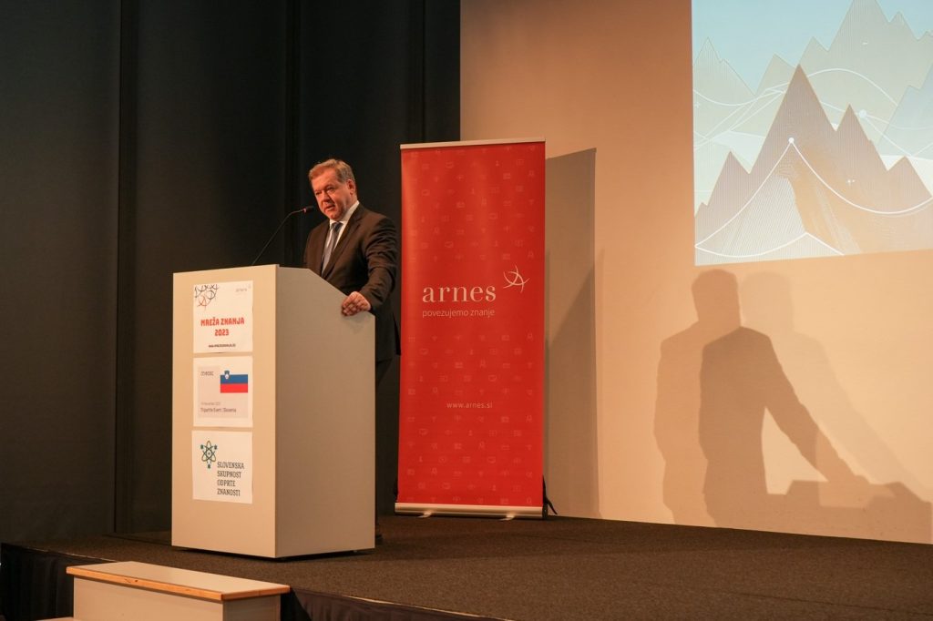 Uvodni nagovor, dr. Igor Papič, minister za za visoko šolstvo, znanost in inovacije